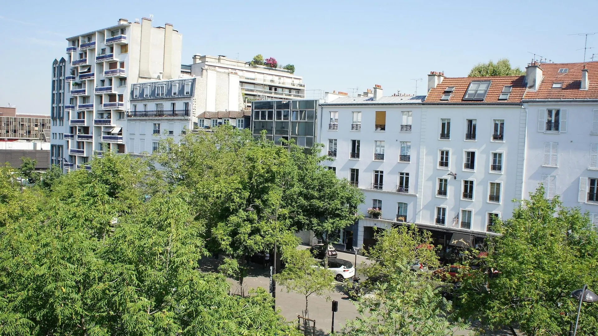 Hotel Edgar Quinet Paris