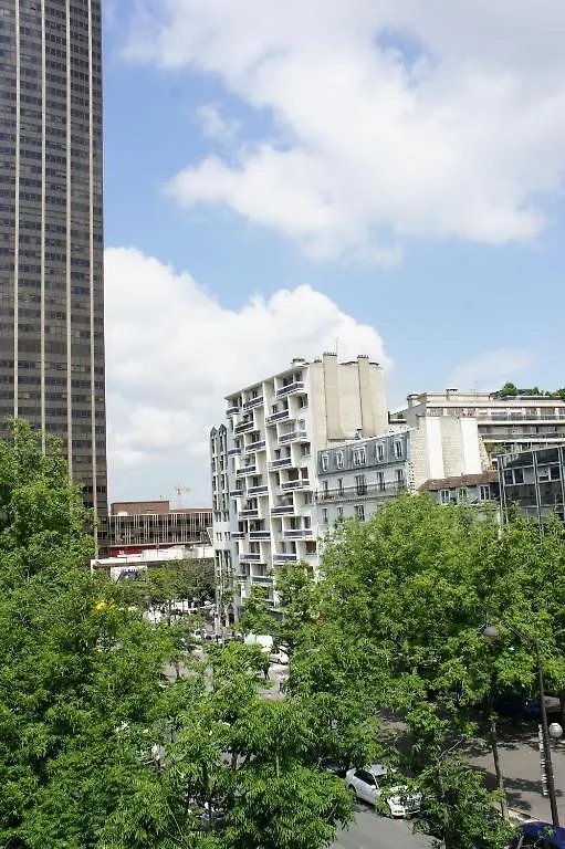 Hotel Edgar Quinet Paris Fransa